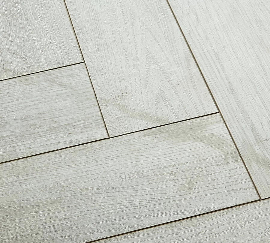 Ламинат Kronparket Herringbone 44117 Дуб Шабли