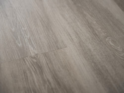 Кварцвинил Lamiwood Quartzwood Q-13 Дуб Квинс