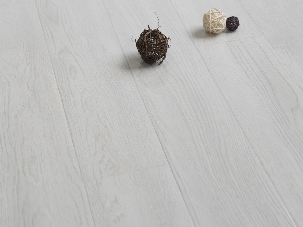 Ламинат Lamiwood Glanz 301 Дуб Шифон